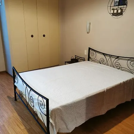 Centre Apartment *